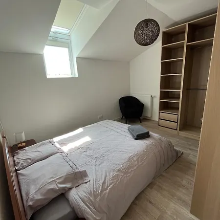 Appartement Avec Belle Terrasse *